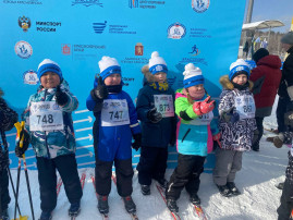 Маленькие чемпионы на "Лыжне России"! Маленькие чемпионы на "Лыжне России"!.